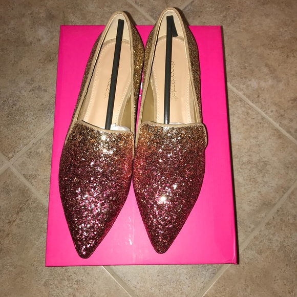 Take 40% Off Avery Ombré Glitter Flats Size 7 - Picture 4 of 8